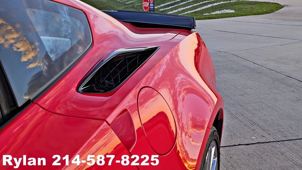2016 Chevrolet Corvette C7 Z06 - Image 21 of 24