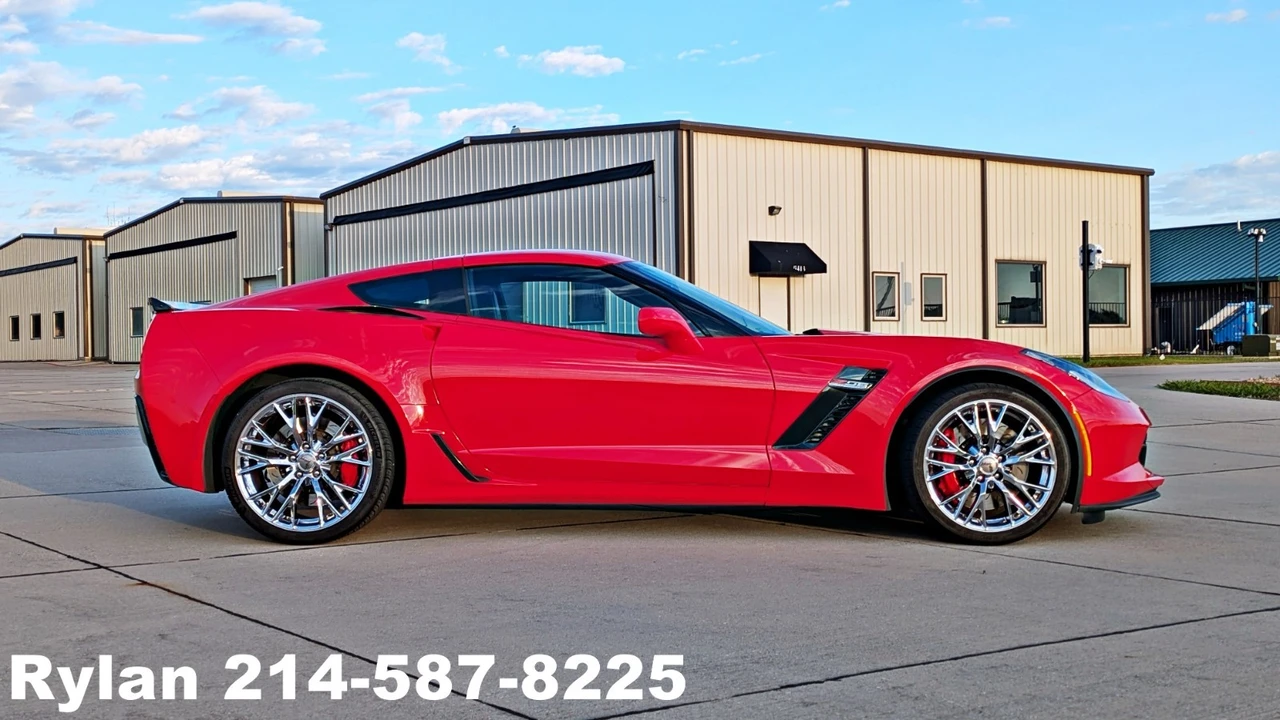 2016 Chevrolet Corvette C7 Z06 - Image 9 of 24