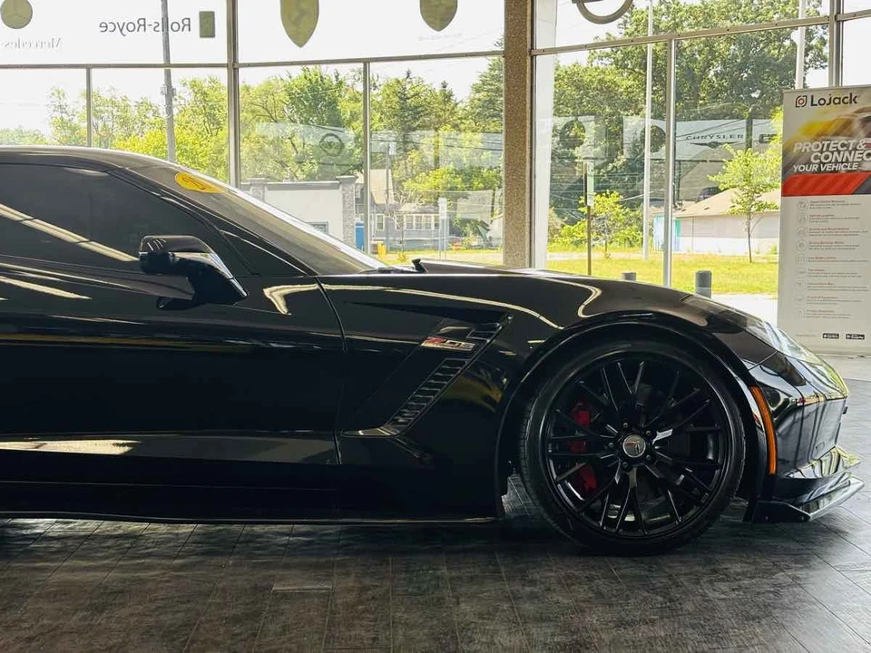 2016 Chevrolet Corvette C7 Z06 - Image 5 of 31