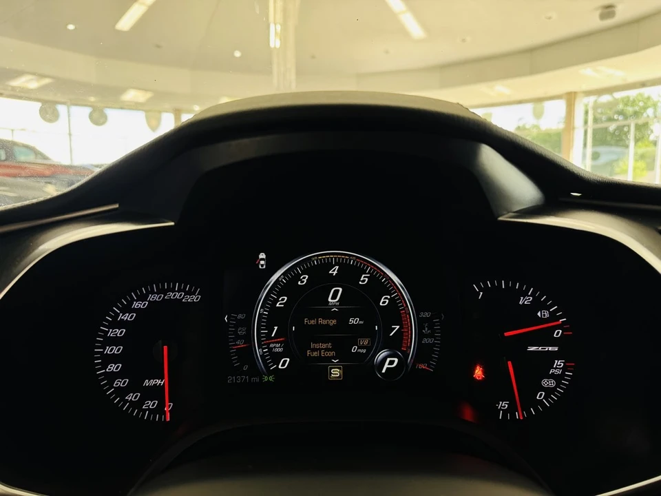 2016 Chevrolet Corvette - Image 15 of 19