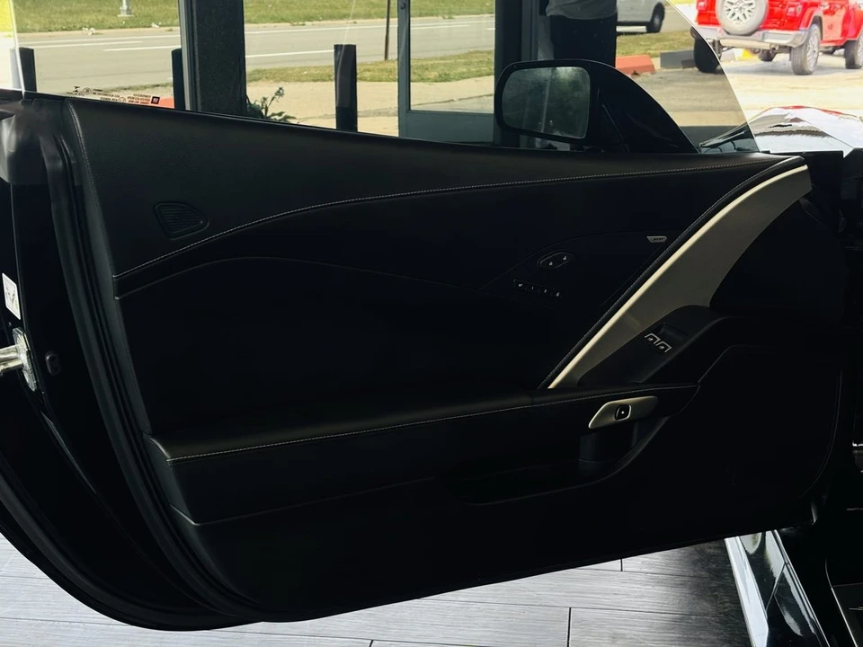 2016 Chevrolet Corvette C7 Z06 - Image 28 of 31