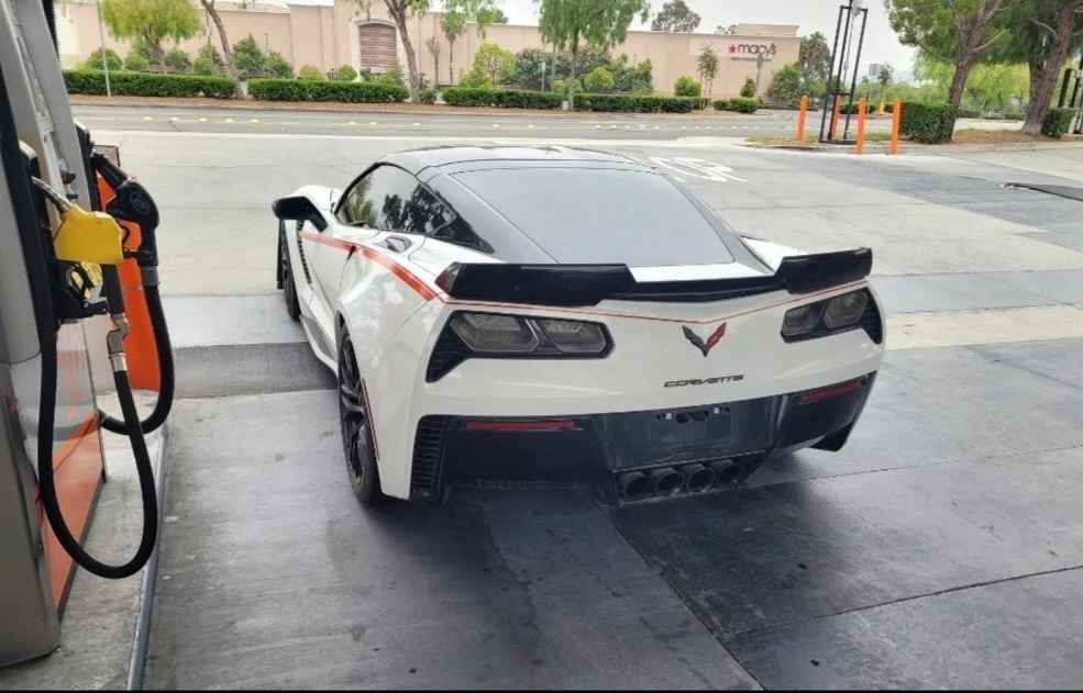 2016 Chevrolet Corvette C7 Z06 - Image 2 of 8