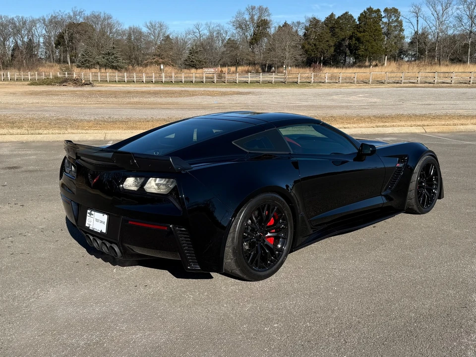 2016 Chevrolet Corvette C7 Z06 - Image 3 of 12