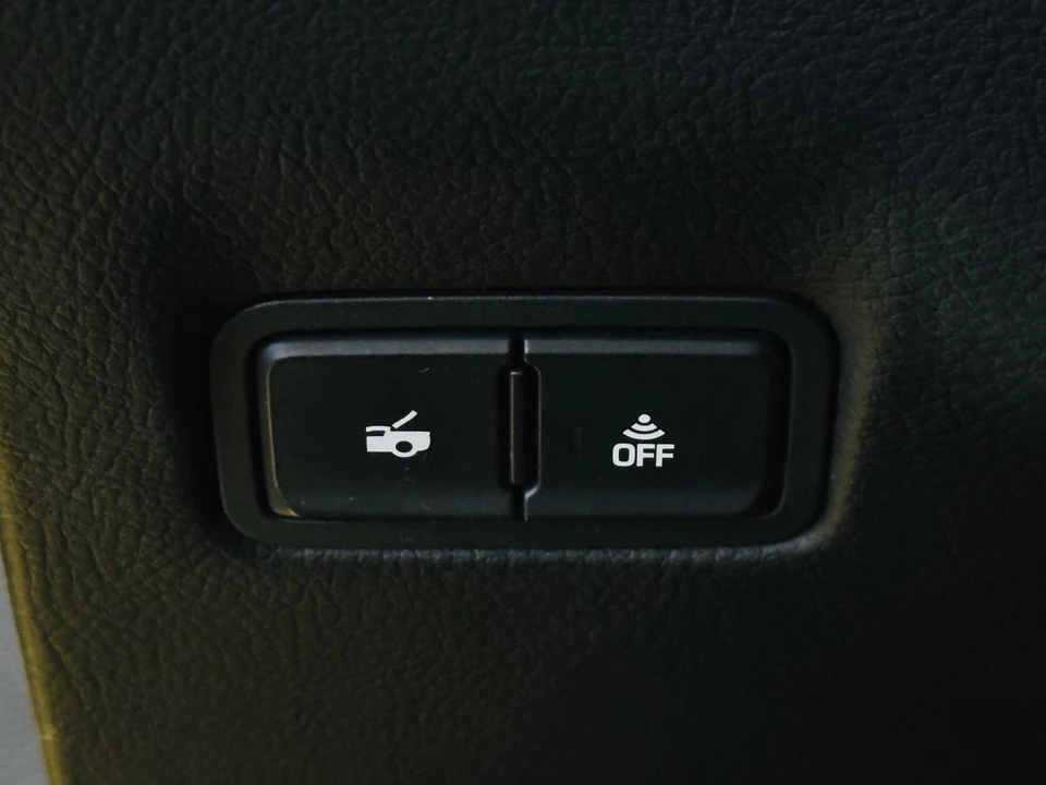 2016 Chevrolet - Image 29 of 31