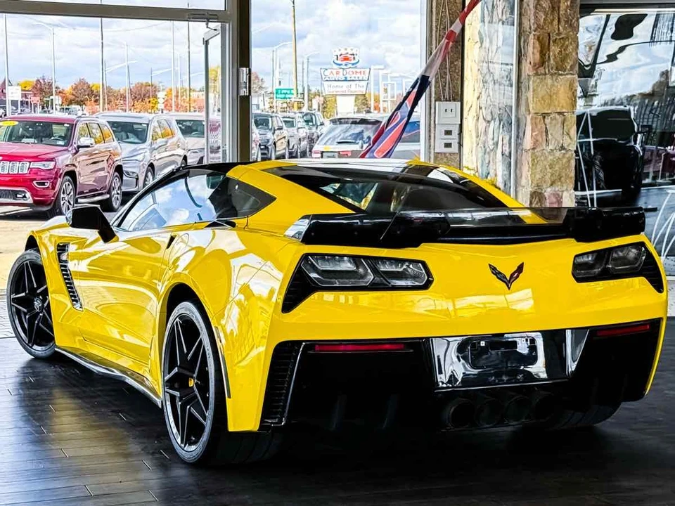 2016 Chevrolet Corvette C7 Z06 - Image 12 of 21