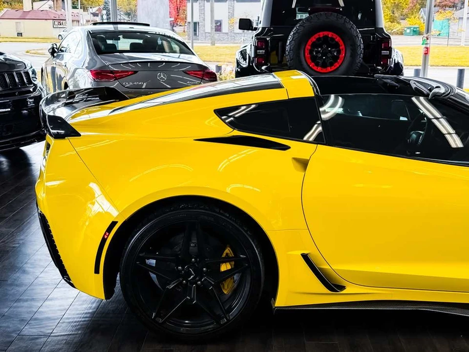 2016 Chevrolet Corvette C7 Z06 - Image 17 of 21
