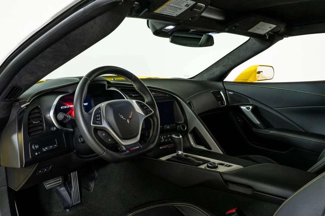 2016 Chevrolet Corvette C7 Z06 - Image 2 of 31