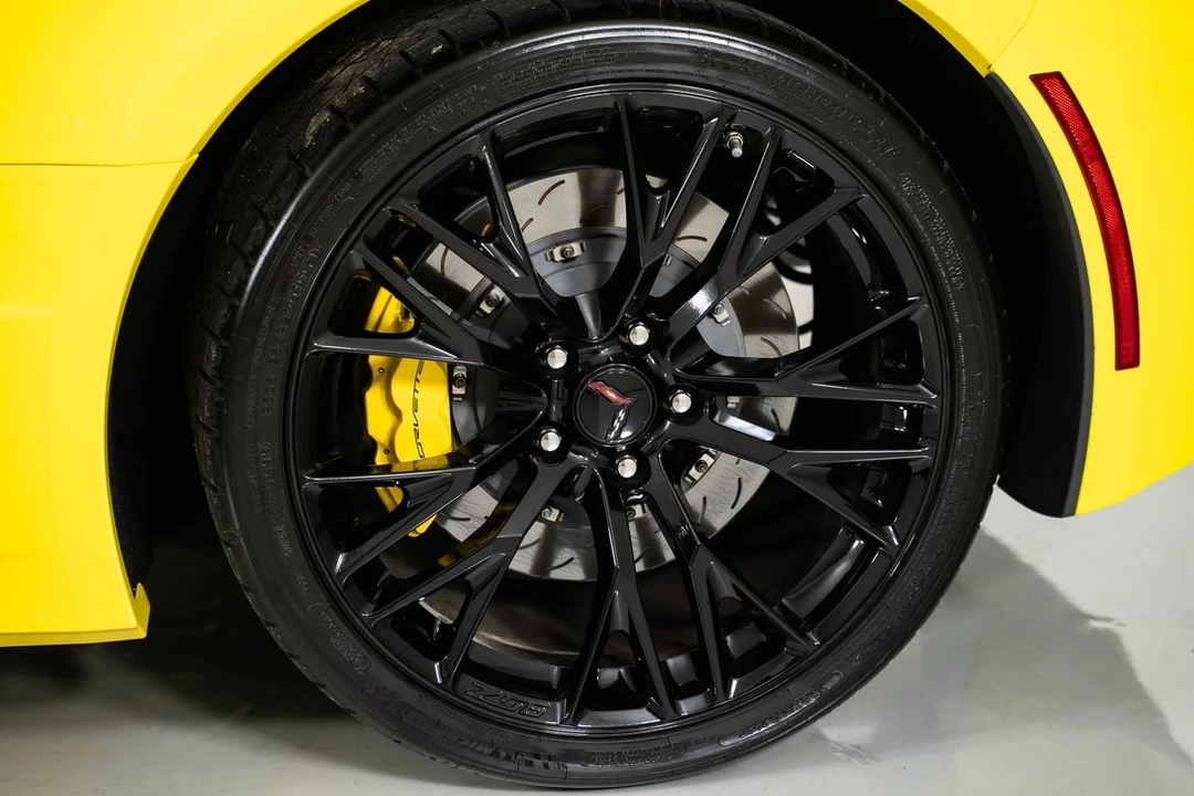 2016 Chevrolet Corvette C7 Z06 - Image 9 of 31