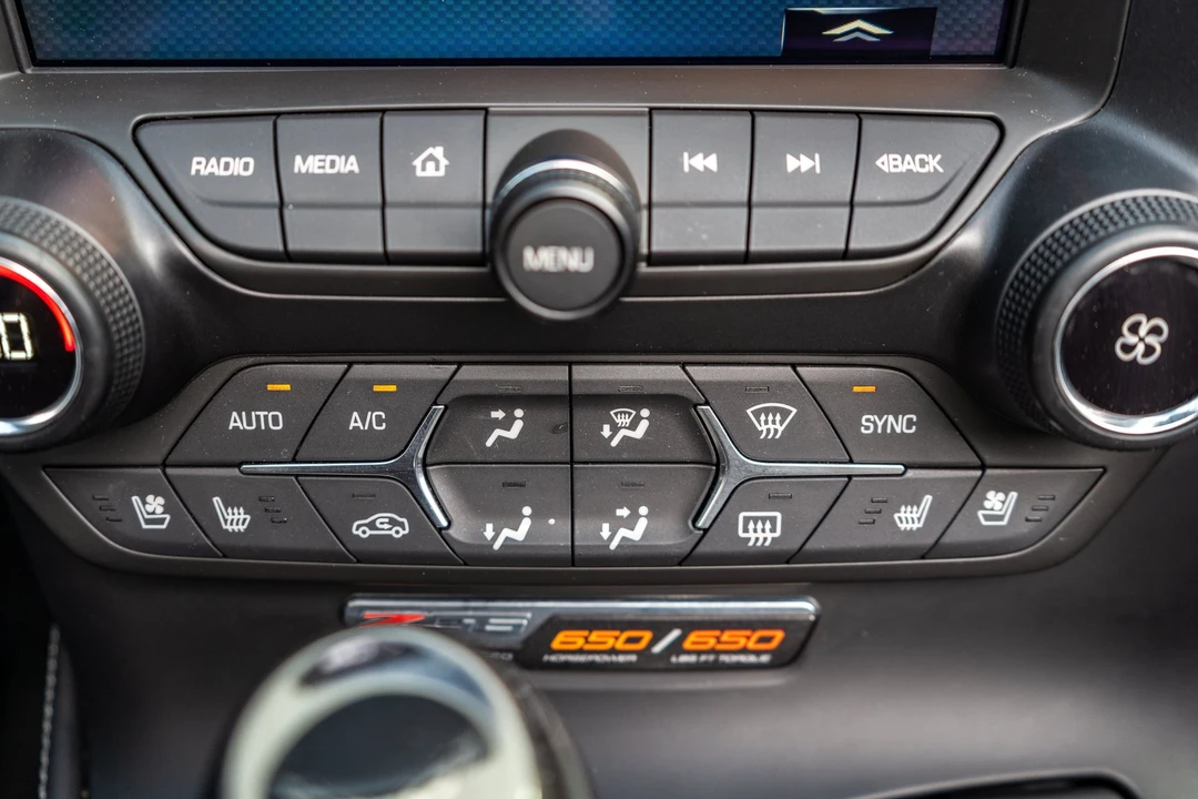 2016 Chevrolet Corvette C7 Z06 - Image 25 of 31