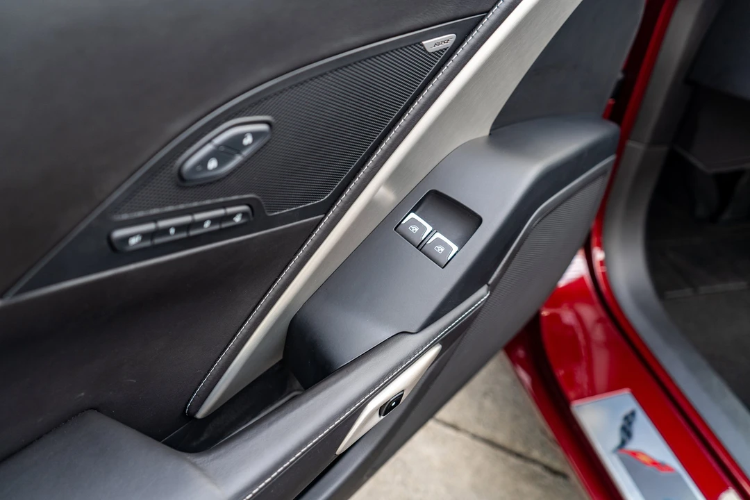 2016 Chevrolet - Image 12 of 31