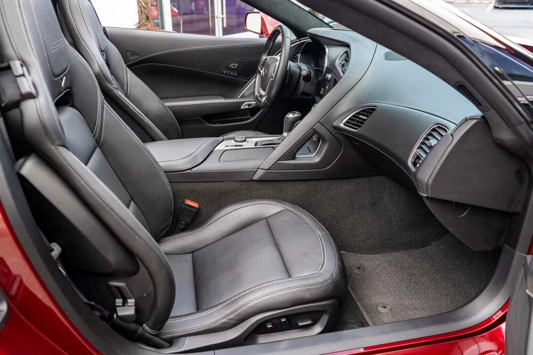 2016 Chevrolet Corvette C7 Z06 - Image 27 of 31