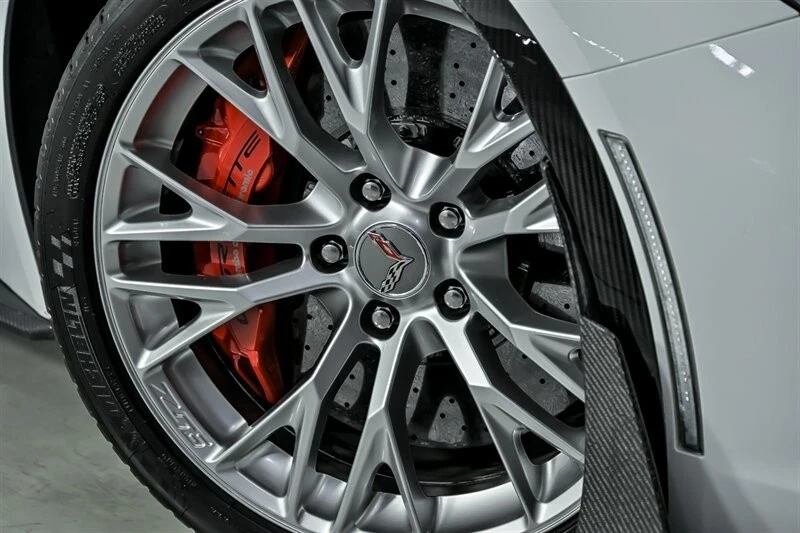 2016 Chevrolet Corvette C7 Z06 - Image 4 of 21