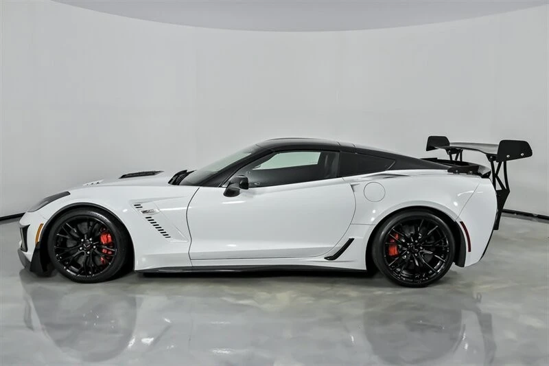 2016 Chevrolet Corvette Callaway - Image 8 of 12