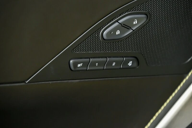 2016 Chevrolet Corvette C7 Z06 - Image 19 of 31