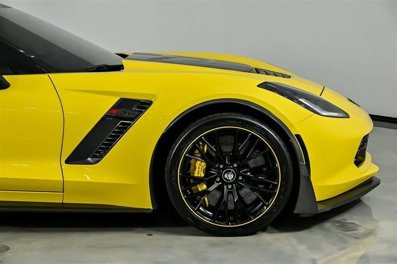 2016 Chevrolet Corvette C7 Z06 - Image 15 of 31