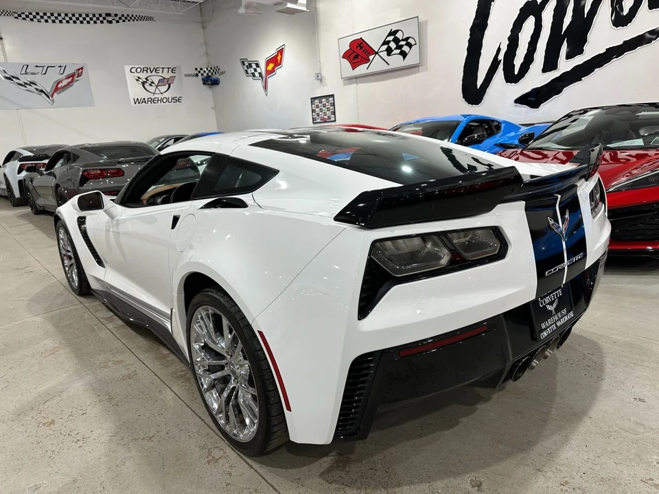 2016 Chevrolet Corvette C7 Z06 - Image 4 of 11