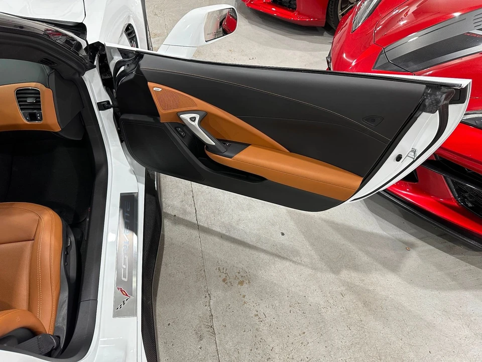 2016 Chevrolet Corvette C7 Z06 - Image 17 of 21