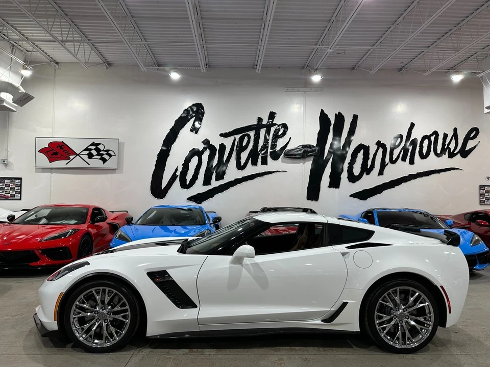 2016 Chevrolet Corvette C7 Z06 - Image 2 of 11