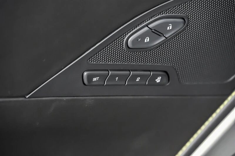2016 Chevrolet Corvette C7 Z06 - Image 15 of 31