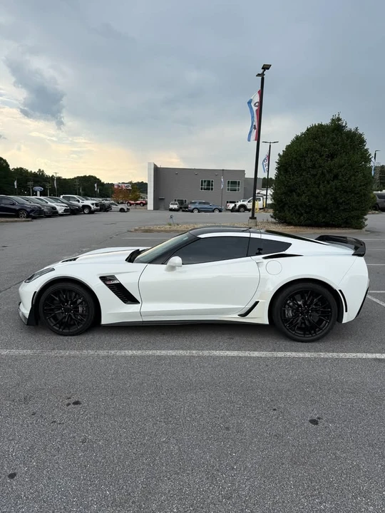2016 Chevrolet Corvette C7 Z06 - Image 7 of 9