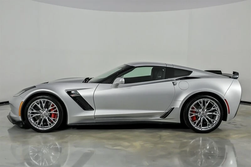 2016 Chevrolet Corvette C7 Z06 - Image 8 of 31