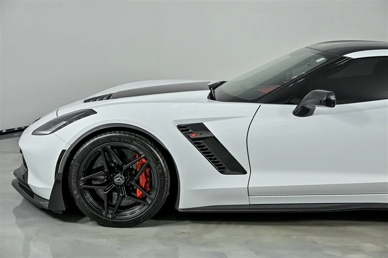 2016 Chevrolet Corvette C7 Z06 - Image 6 of 31