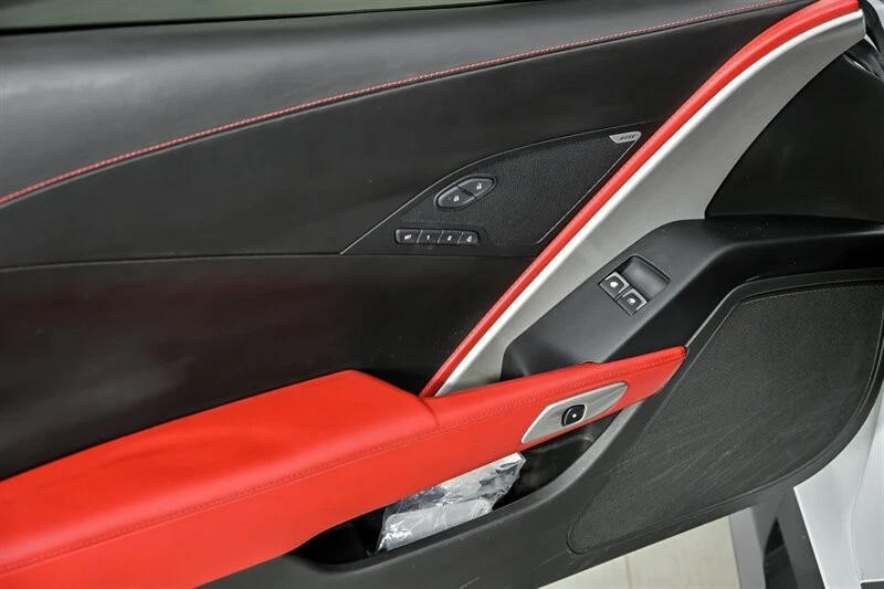 2016 Chevrolet Corvette C7 Z06 - Image 17 of 31