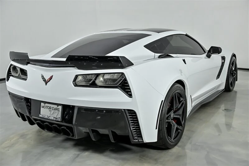 2016 Chevrolet Corvette C7 Z06 - Image 11 of 31
