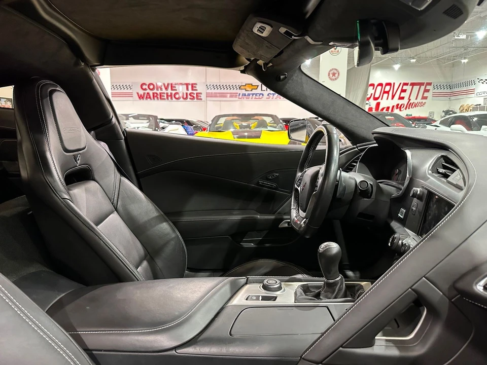 2016 Chevrolet Corvette C7 Z06 - Image 17 of 21