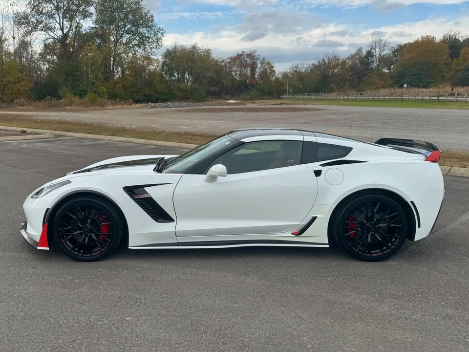 2016 Chevrolet Corvette C7 Z06 - Image 8 of 12