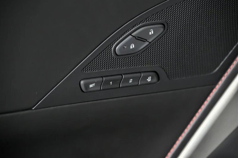 2016 Chevrolet Corvette C7 Z06 - Image 20 of 31
