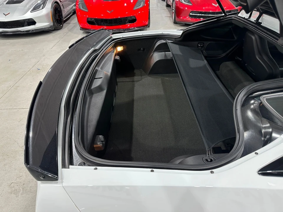 2016 Chevrolet Corvette C7 Z06 - Image 17 of 21