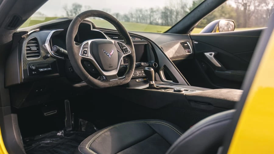 2016 Chevrolet Corvette C7 Z06 - Image 25 of 31