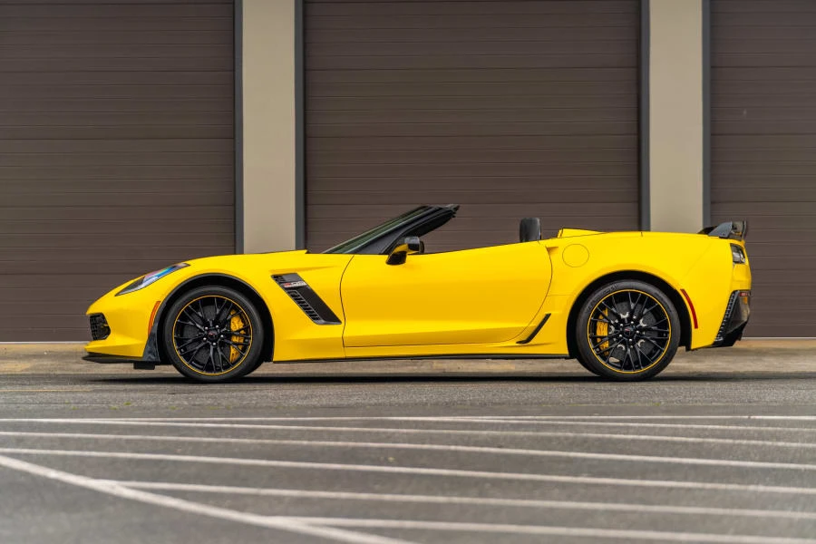 2016 Chevrolet Corvette C7 Z06 - Image 2 of 31