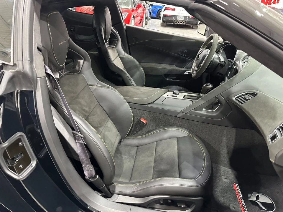 2016 Chevrolet Corvette C7 Z06 - Image 19 of 21