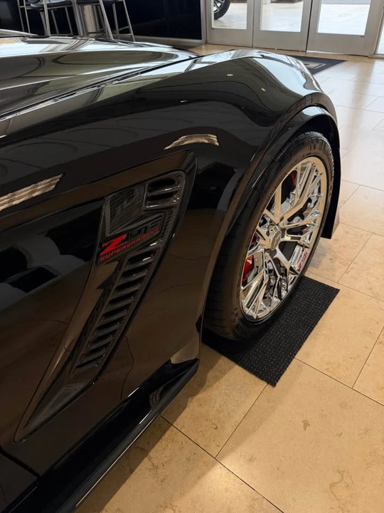 2016 Chevrolet Corvette C7 Z06 - Image 5 of 10