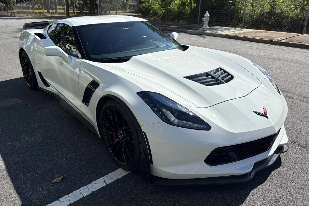 2016 Chevrolet Corvette C7 Z06 - Image 2 of 31