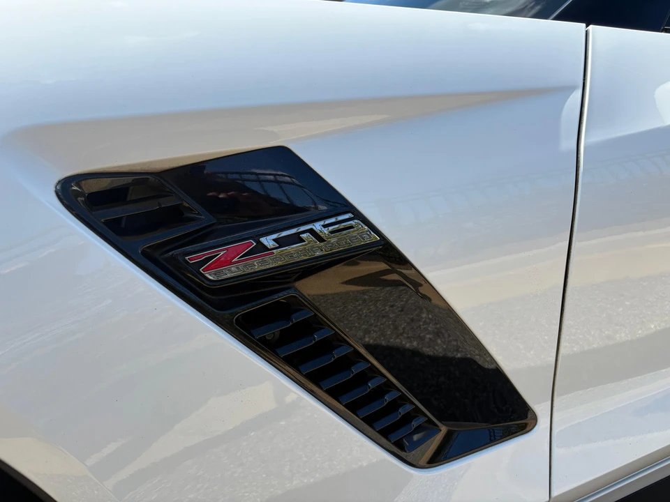 2016 Chevrolet Corvette C7 Z06 - Image 12 of 31