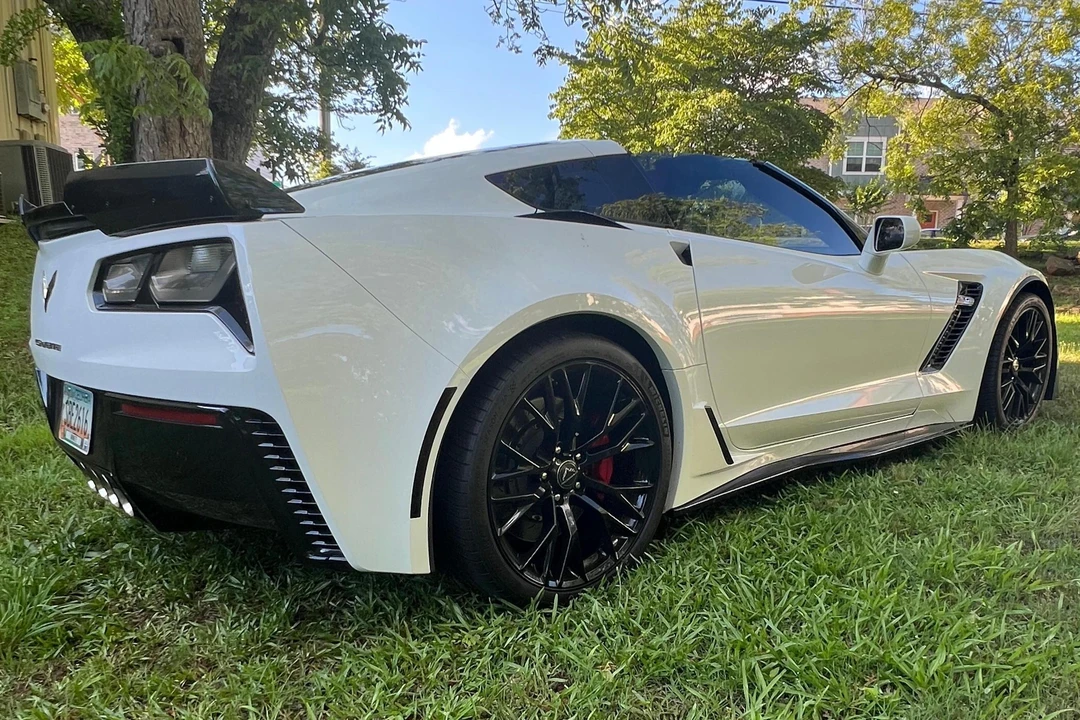 2016 Chevrolet Corvette C7 Z06 - Image 13 of 31
