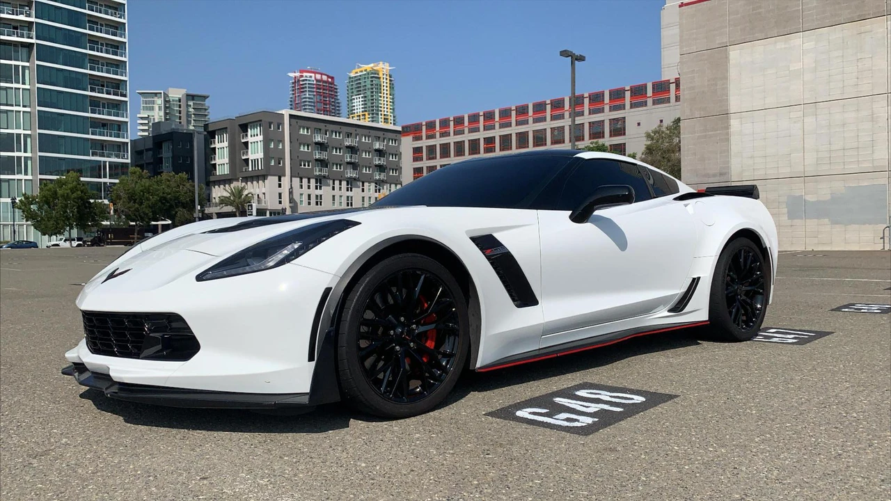 2016 Chevrolet Corvette C7 Z06 - Image 22 of 31