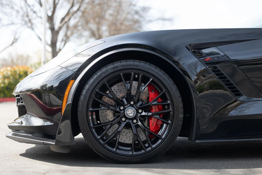 2016 Chevrolet Corvette C7 Z06 - Image 16 of 31