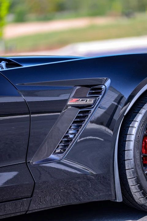 2016 Chevrolet Corvette C7 Z06 - Image 14 of 31