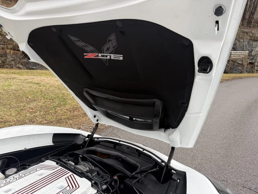 2016 Chevrolet Corvette C7 Z06 - Image 8 of 9