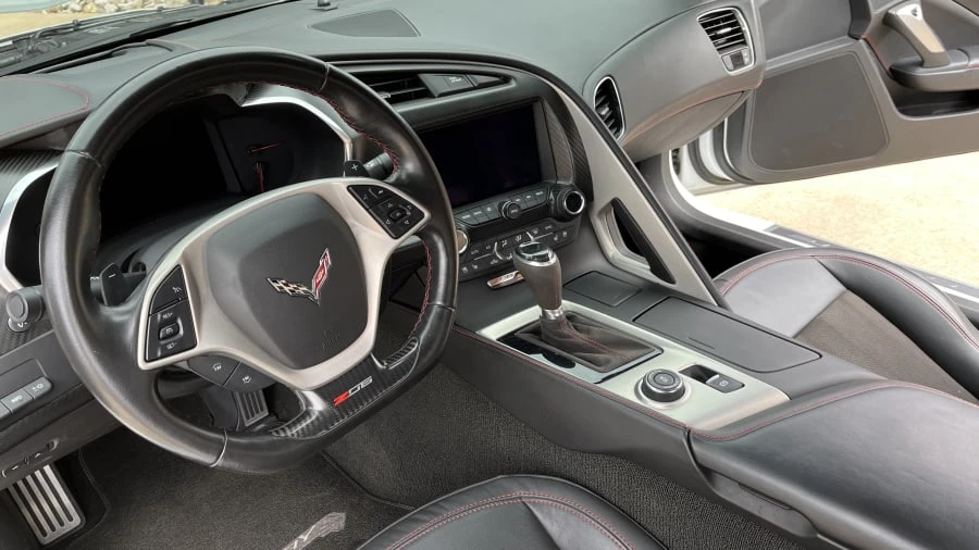 2016 Chevrolet Corvette C7 Z06 - Image 5 of 15