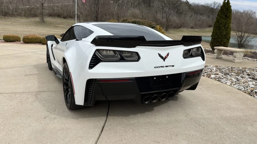2016 Chevrolet Corvette C7 Z06 - Image 10 of 15
