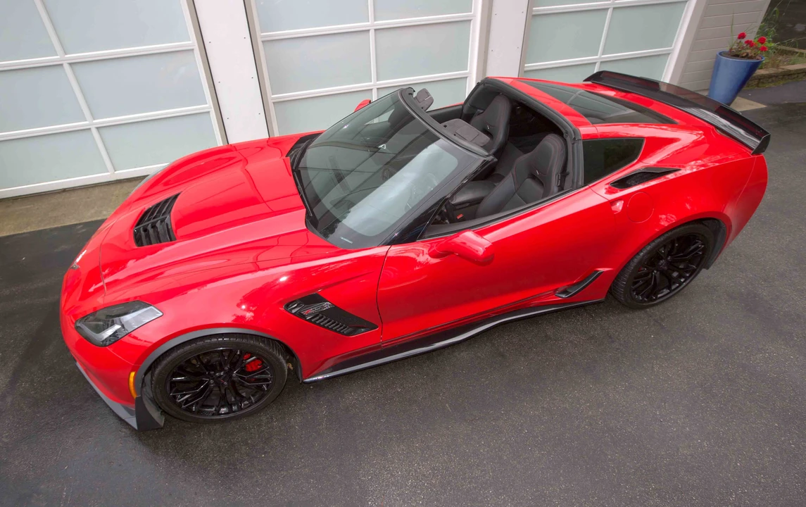 2016 Chevrolet Corvette C7 Z06 - Image 2 of 30
