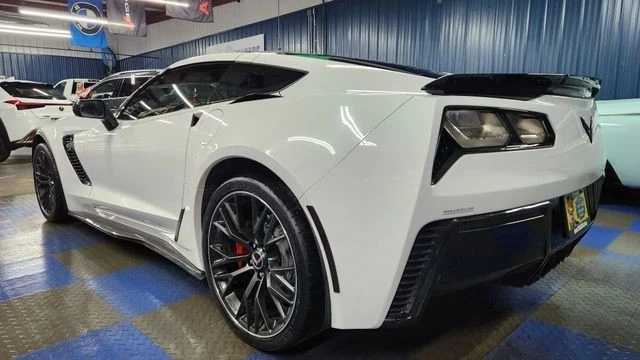 2016 Chevrolet Corvette C7 Z06 - Image 6 of 12