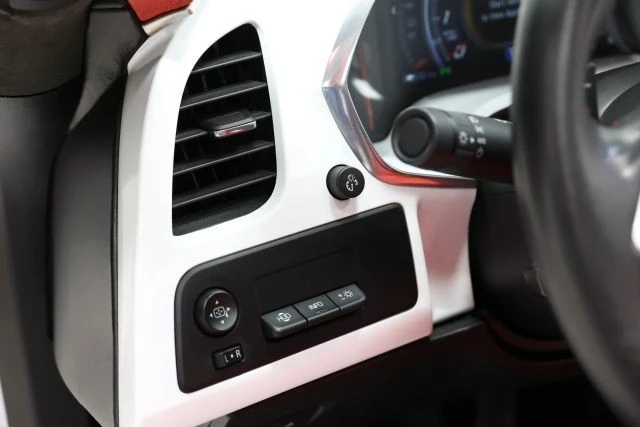 2016 Chevrolet Corvette C7 Z06 - Image 27 of 31