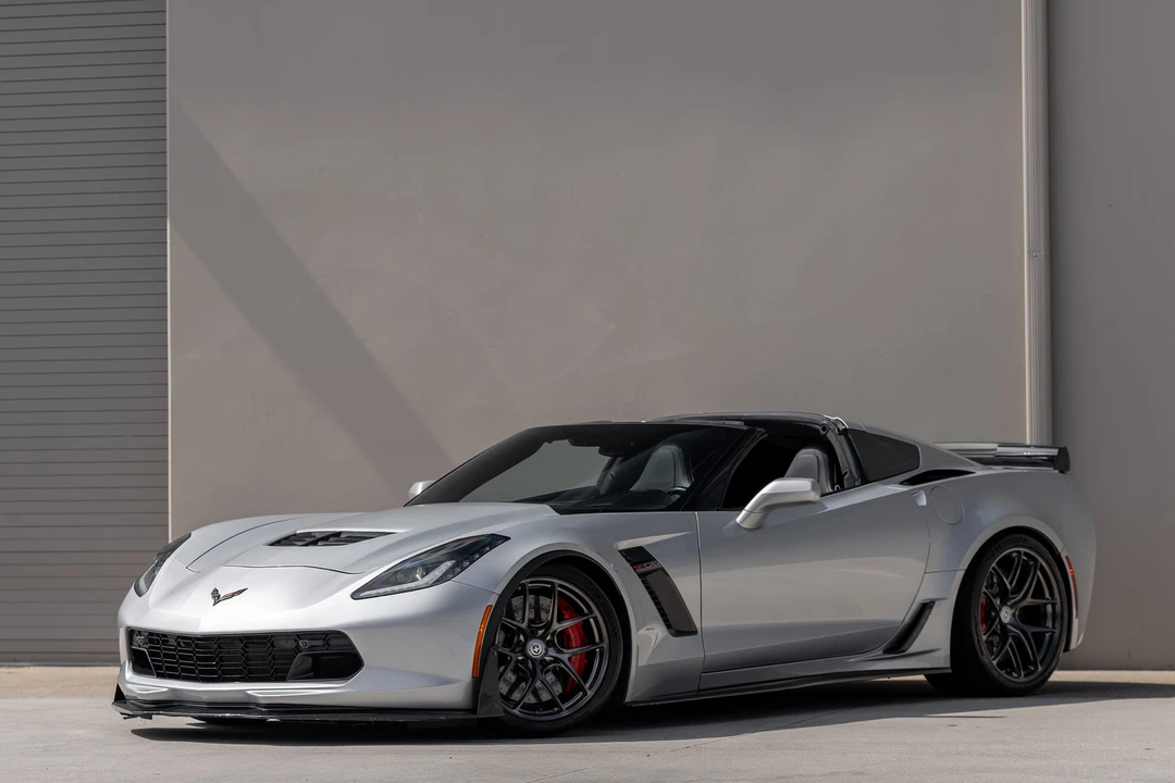 2016 Chevrolet Corvette C7 Z06 - Image 2 of 31