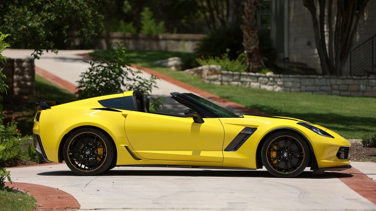 2016 Chevrolet Corvette C7 Z06 - Image 9 of 31